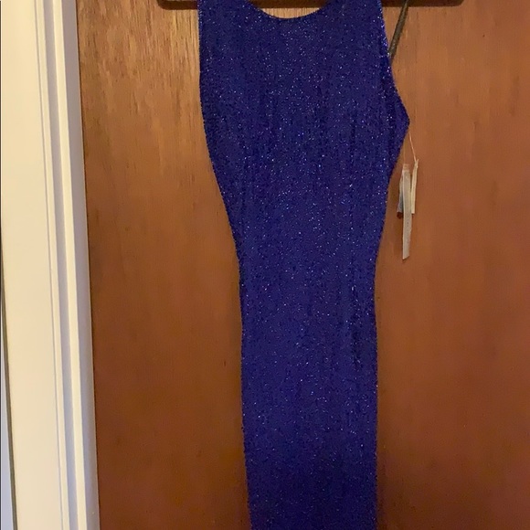Prom dress - Picture 3 of 3